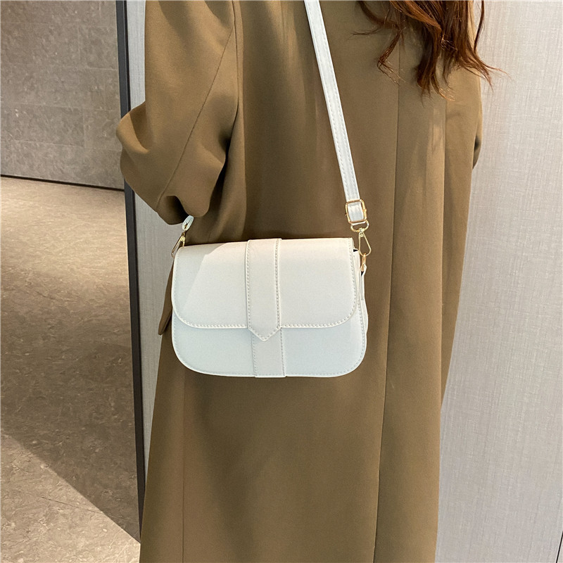 Señoras moda simple color sólido pequeño bolso femenino 2023 primavera y verano nuevo aire exterior bolsa de mensajero textura pequeña bolsa cuadrada
