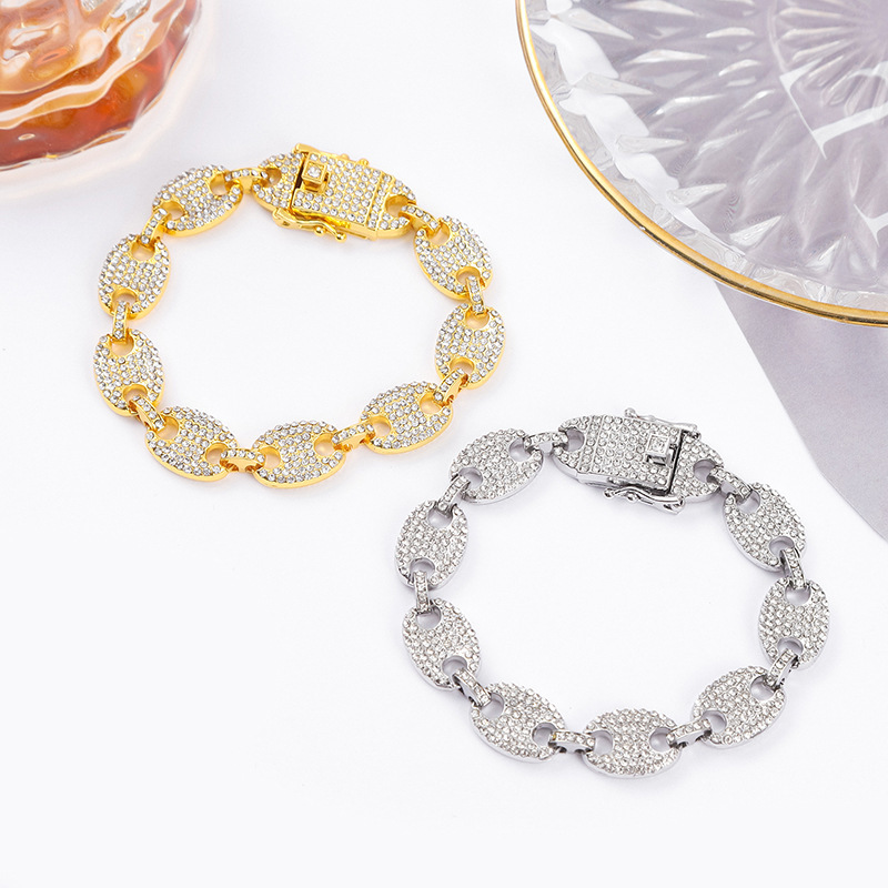 Environmentally friendly alloy hip-hop street style full of diamond pig nose Cuban bracelet, simple and personalized_voghion.com