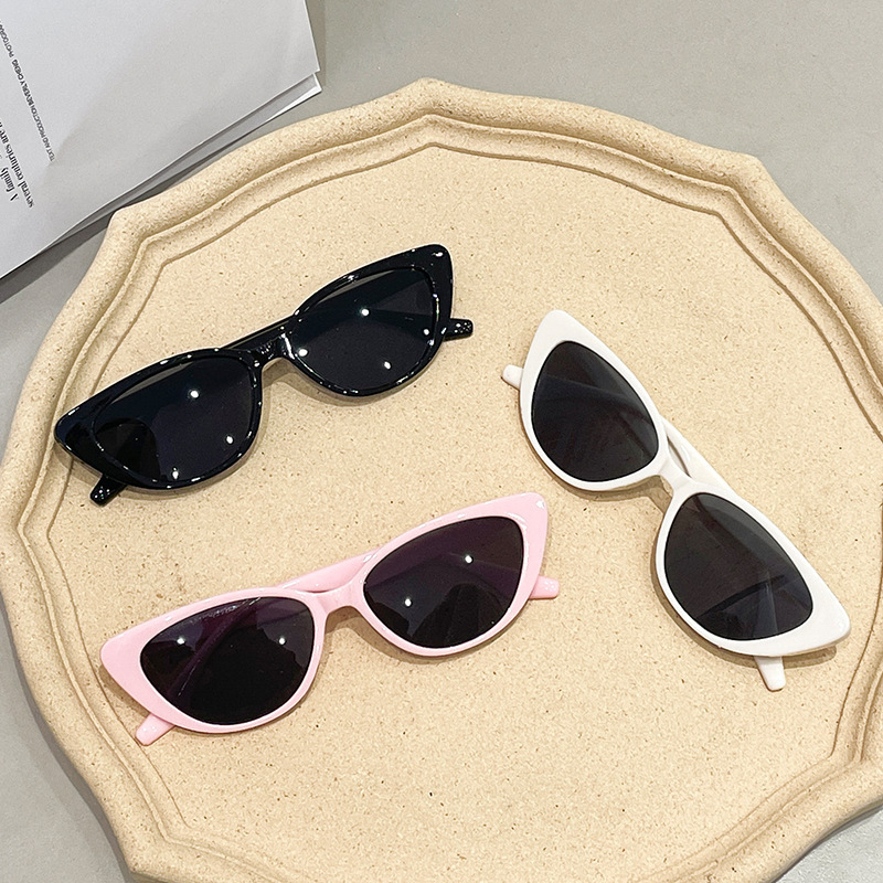 Cat-Eye Sunglasses for Women, Summer Fashion Style, Face-Slimming, Trendy Influencer Photo Sunglasses, Uv Protection, Trendy Glasses for Tiktok