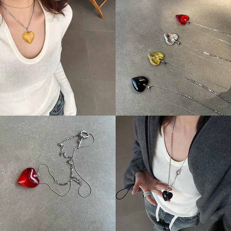 钛钢不掉色长款项链爱心透明小众设计款辣妹可调节颈链毛衣链