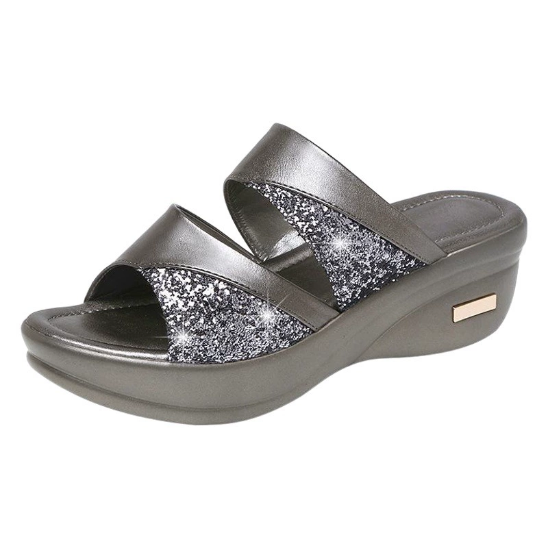 Сандалии и тапочки для женщин, модная летняя верхняя одежда 2022, новые женские туфли на танкетке на толстой подошве, хорошие женские тапочки с блестками и рыбьим ртом