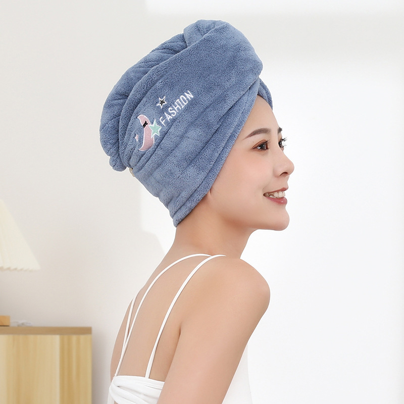 髪の帽子の卸売りの女性は厚い二重の快適な髪のサンゴの綿毛の漫画の刺繍のシャワーの帽子の吸水のタオルのスカーフを厚くします。|undefined