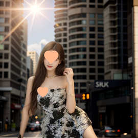 纯欲风抹胸连衣裙小众特色辣妹多巴胺显瘦荷叶边下摆短款褒胸裙子