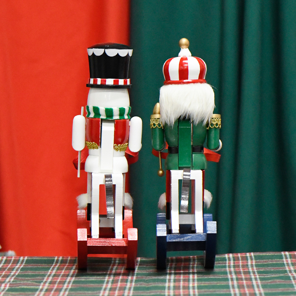 Shangxin 30CM artesanías decorativas creativas de madera sólida caballo mecedor muñeco de nieve muñecas cascanueces adornos del árbol de Navidad