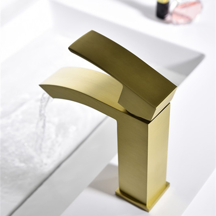 Cross-border square 304 stainless steel cold and hot washbasin faucet washbasin bathroom toilet waterfall faucet Item Picture