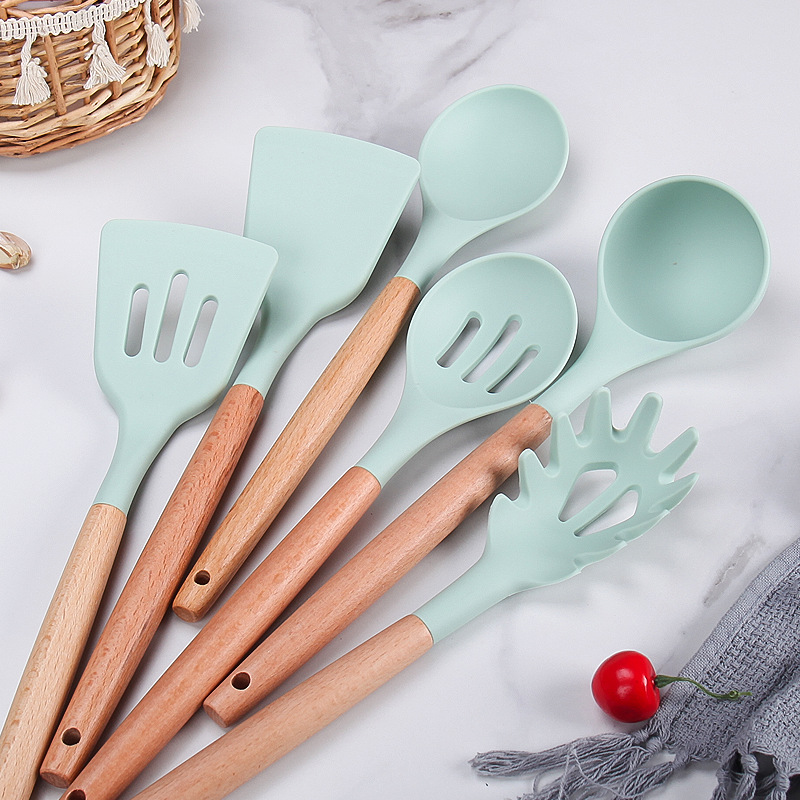 Utensilios de cocina de silicona con mango de madera, 11 piezas – para sartenes antiadherentes.