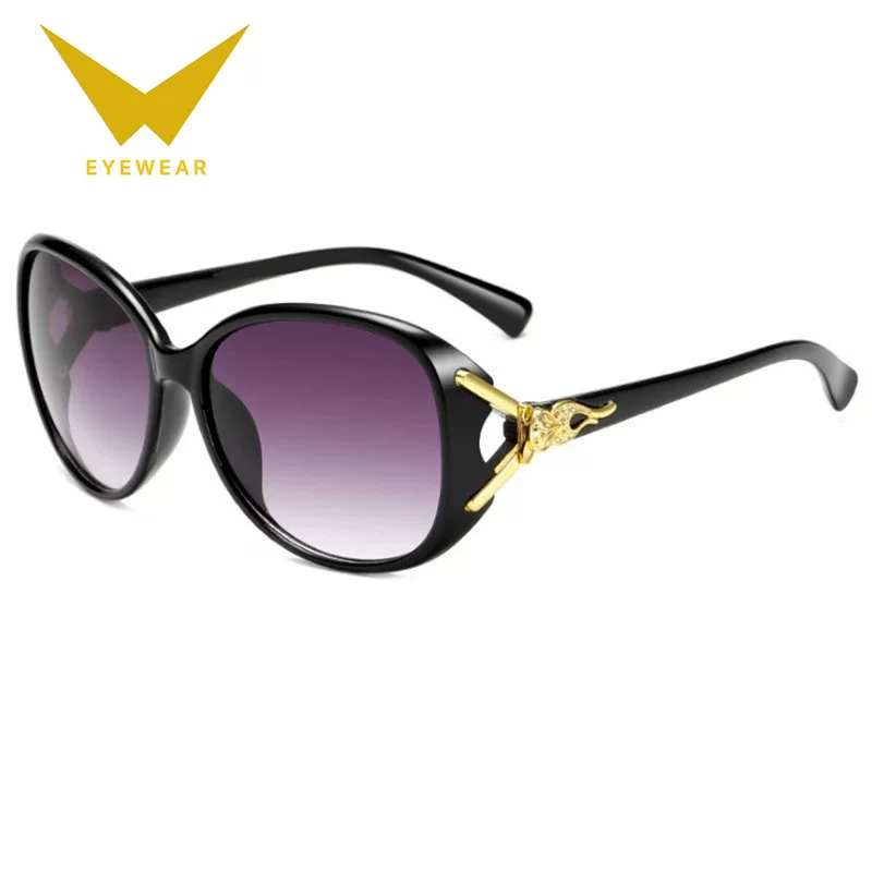 Sunglasses for Women 8842, Fox-Head Accent, Gradient Lenses, Driving Fashion Look