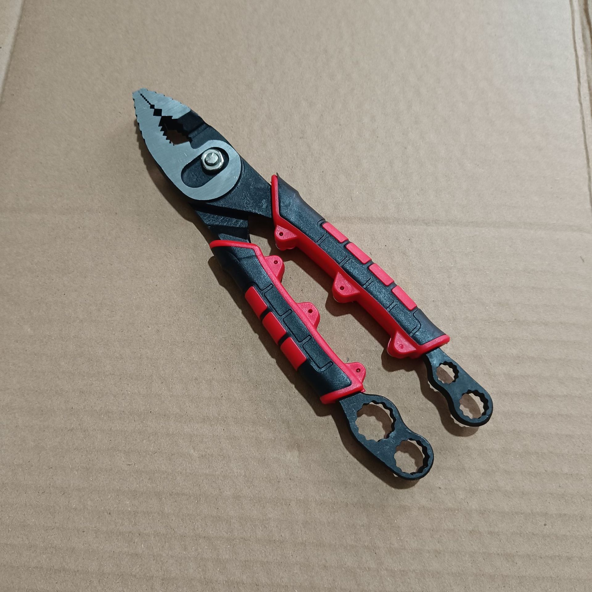 多功能鲤鱼钳高硬度老虎钳带梅花扳手可断线钢丝钳大平口汽修工具