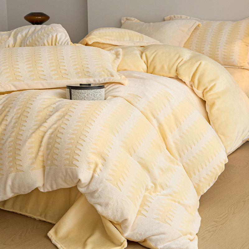 Cuatro piezas de cubierta de edredón tallado invierno más seda de coral de leche sábanas de edredón cama de cama de cama caliente