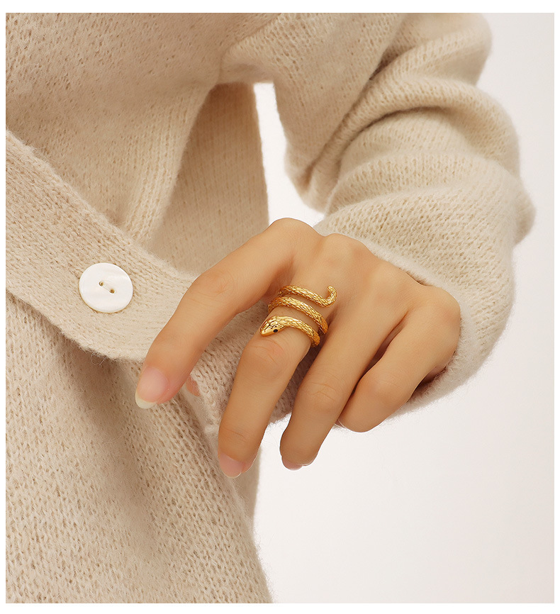 simple titanium steel animal surround snake shaped ring