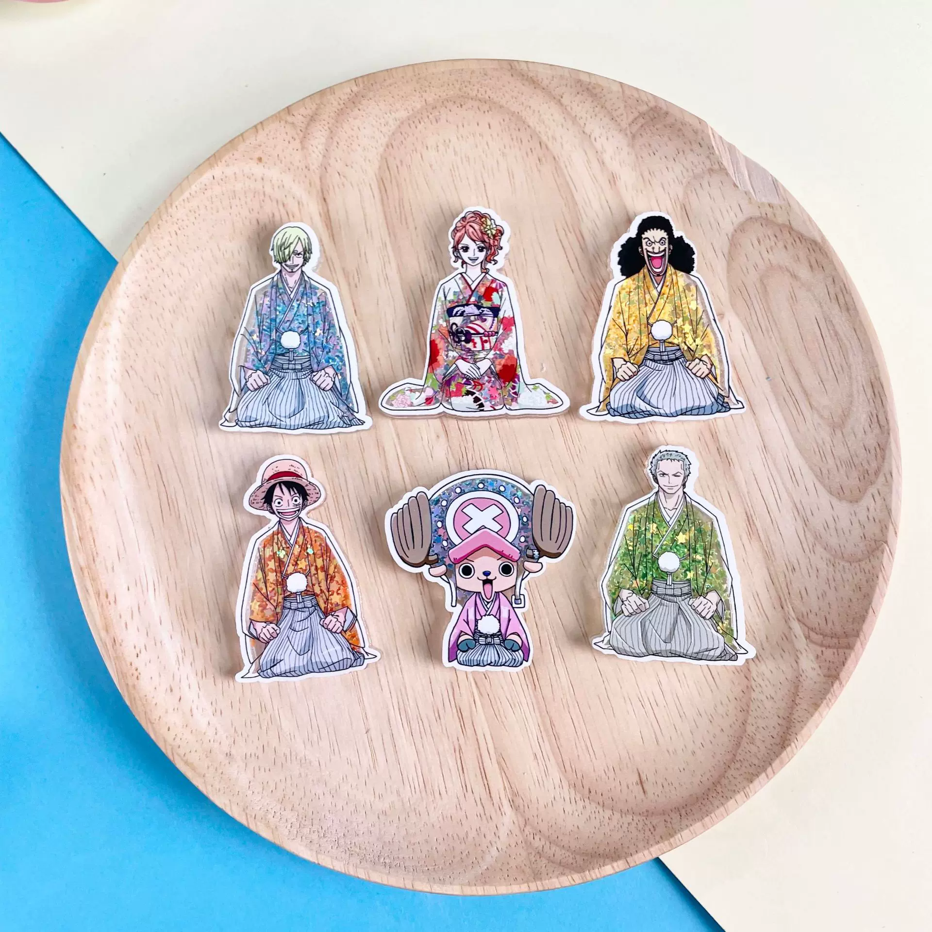 海贼王亚克力流沙亮片摇摇乐配件路飞挂件贴片易拉扣胸针配件新款