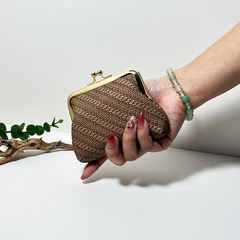 Cross-border retro ladies' mini coin purse with Chanel-style shell clip bag, earphone bag, wholesale