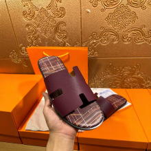 2025夏季新款真皮男士拖鞋平底户外英伦凉拖个性时尚皮拖男一字拖