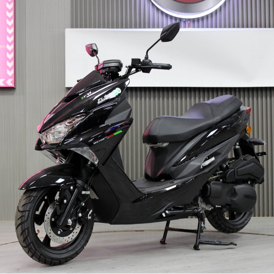 Pedal de ahorro de combustible para motocicleta de dos ruedas de motor 49 / 180CC al por mayor