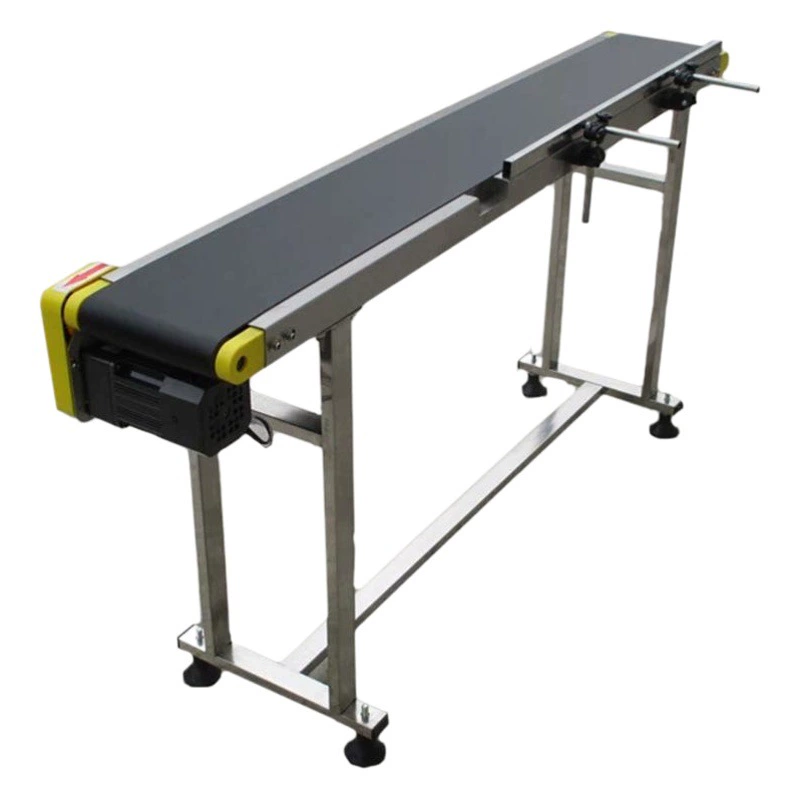 Малогабаритный стандартный конвейер-питатель с регулируемой скоростью для конвейерной ленты сборочной линии, совместимый с устройством для нанесения даты производства методом струйной печати.