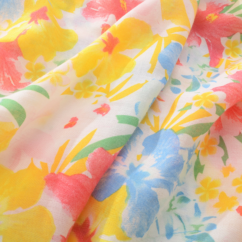 Primavera impresa bufanda de seda de las mujeres de color brillante todo fósforo protector solar chal hojas amarillas flor espiga algodón y lino sensación bufanda