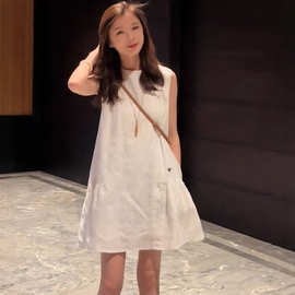 现货气质亚麻刺绣白色无袖连衣裙女2025包邮设计感宽一件代发包邮