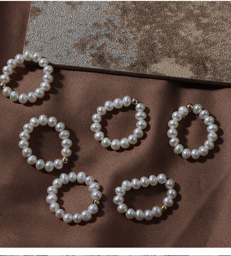 Simple Style Solid Color Pearl Beaded Rings 1 Piece display picture 3