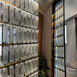 网红不锈钢水晶玻璃屏风酒店餐厅客厅隔断承接工程装修镂空背景墙
