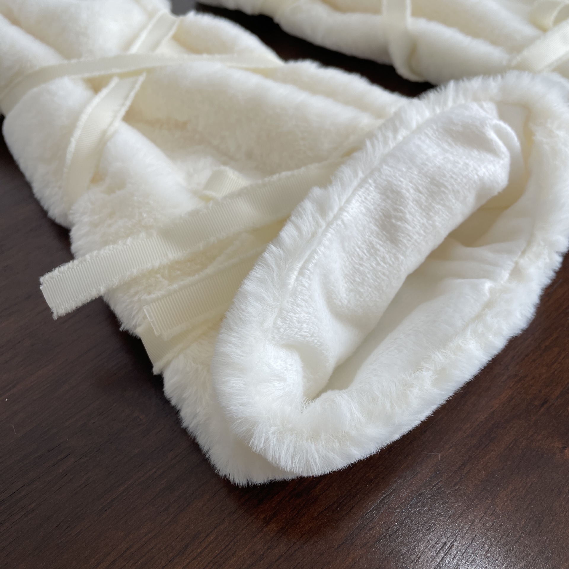 Otoño y invierno adorable Y2K hot girl arco pierna cubierta calentamiento peludo chica Lolita peludo cubierta peludo calcetines