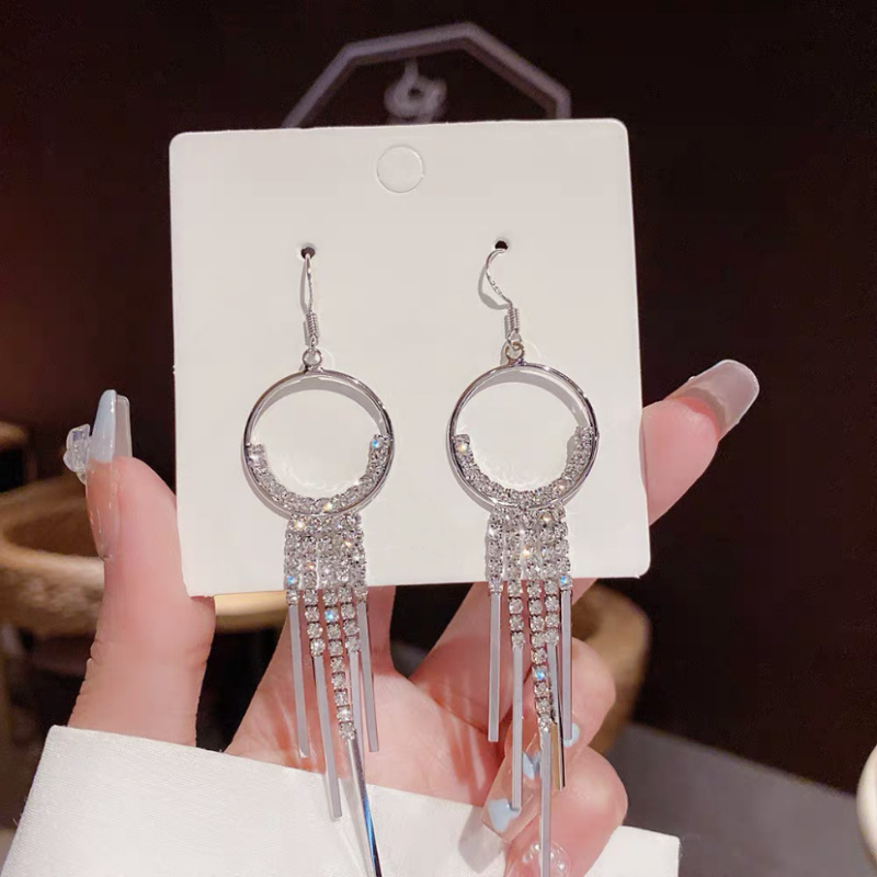 Elegant earrings