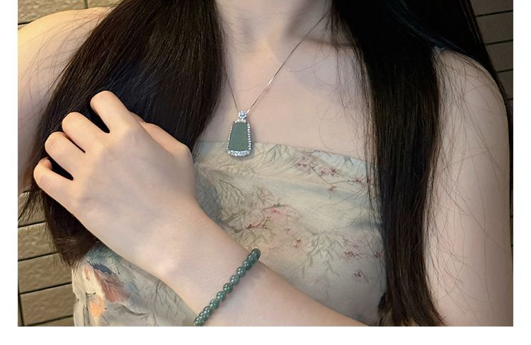 Mặt dây chuyền ngọc bích tự nhiên A hàng xanh nước biển không làm gì, khung bạc sterling đính đá chi tiết 20