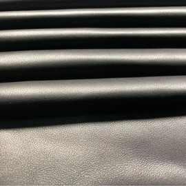 现货人造革弹力细纹皮衣外套短裤短裙服装鞋材箱包pu皮革面料