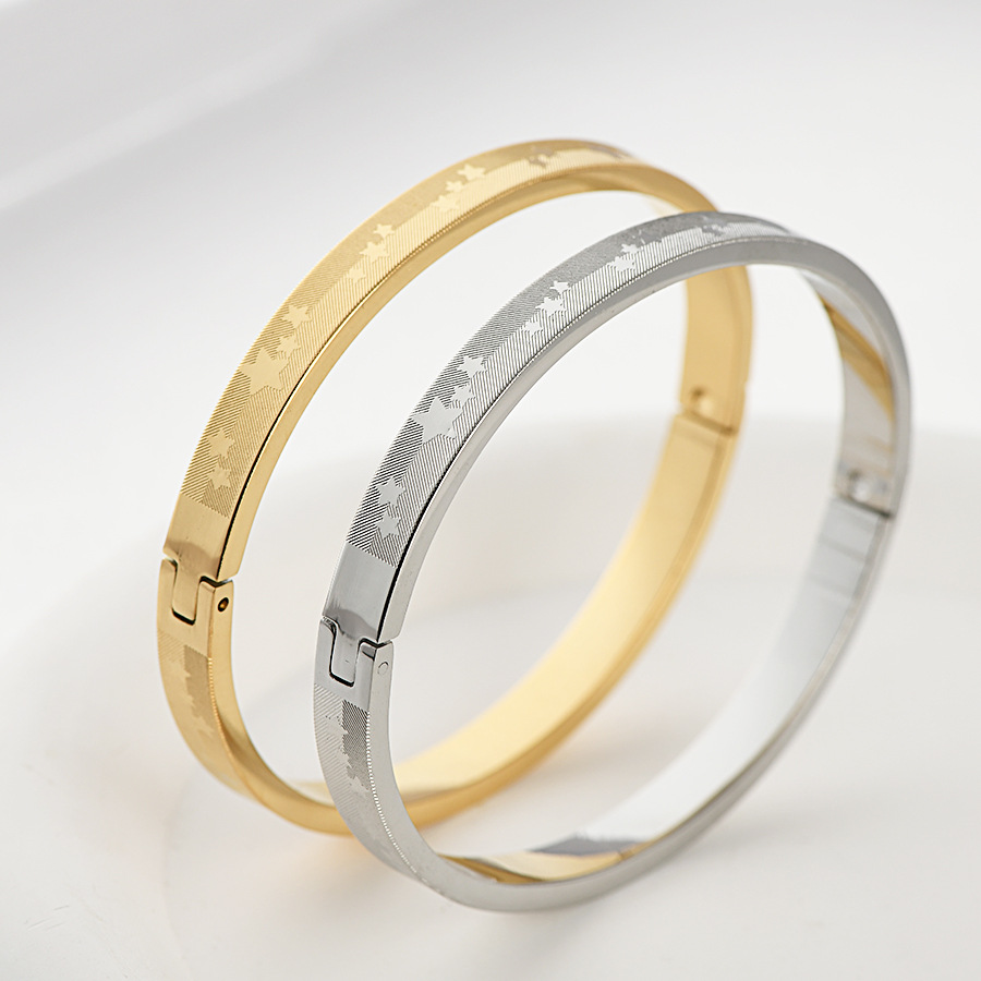 25g Weight Bangle Classification Titanium Steel Chain Material 1 Piece Quantity Holiday, Daily Occasion Titanium Steel Material Star Pattern Women's Gender Plating Design Basic, Classic Style Style Basic Classic Style Star Titanium Steel Bangle In Bulk 6