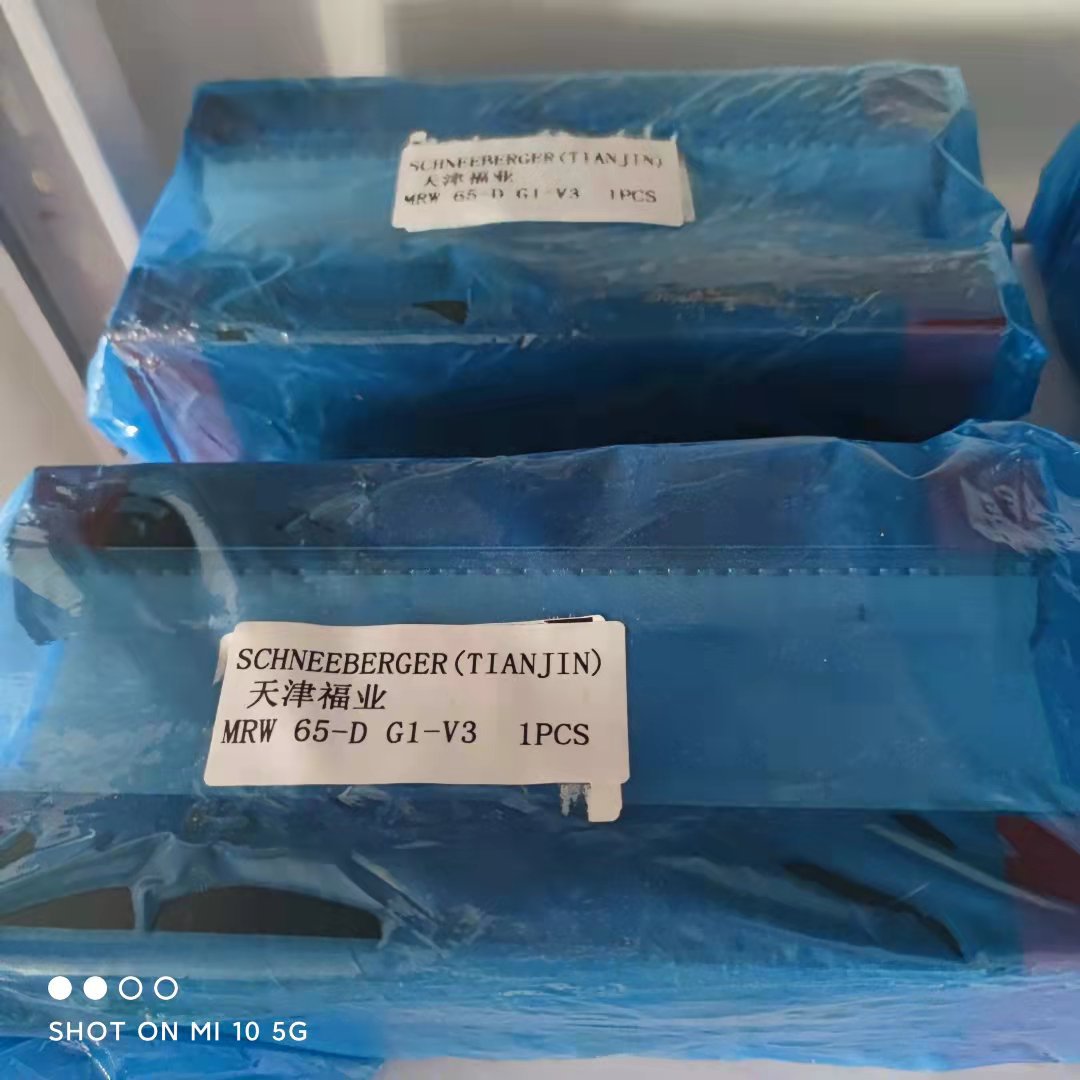 天津福业MRC35G1V3滚柱滑块,施耐博格MRC55G1V3/MRW55CG1-V3