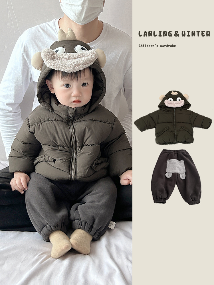 Hombres, ropa de invierno para bebés, nuevo estilo de moda, guapo bebé, chaqueta de algodón con capuchón, abrigo, pantalones cálidos, dos piezas