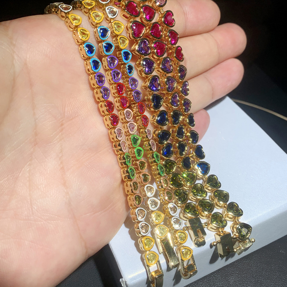 Nueva pulsera de circón en forma de corazón de color popular en Europa y América Amazon wish moda tendencia pulsera de mujer al por mayor