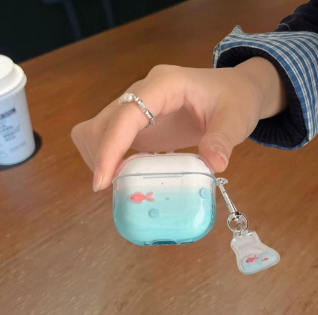 Suitable for AirPods 1/2/3/4 Generation Pro2 Apple Bluetooth Wireless Earphone Case with Gradient Blue Koi Goldfish Pro3 Suitable for AirPods 1/2/3/4 Generation Pro2 Apple Bluetooth Wireless Earphone Case with Gradient Blue Koi Goldfish Pro3