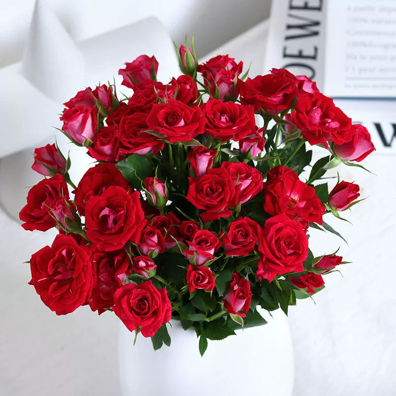 Многоствольный букет мелких роз с пузырьками, подсолнухи, для гостиной, домашний интерьер, водная ваза, цветочная композиция, база в Юньнани