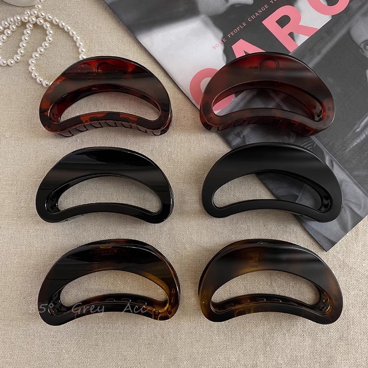 フランス式の酢酸高級感のサメの魚は女性の春夏の復古の気質の後頭部を挟みます。