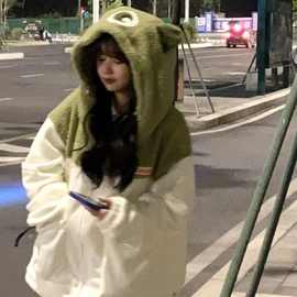 （羊驼绒复合，非本地羊羔绒）小怪兽外套秋冬小众设计宽松开衫连