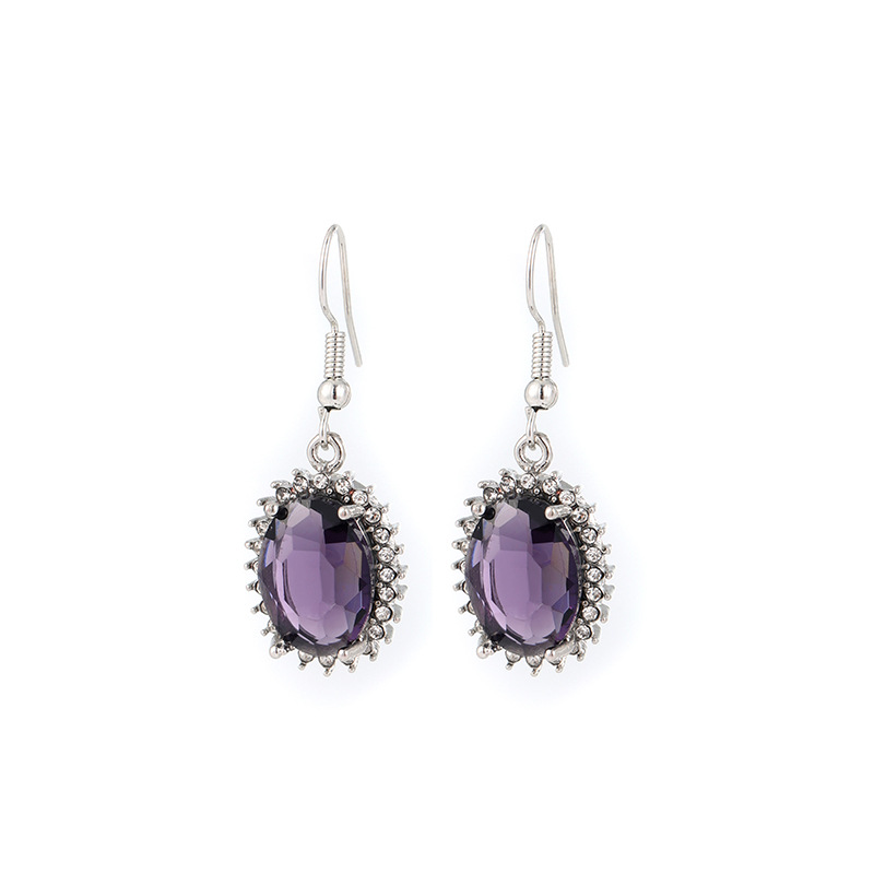 Fuente transfronteriza de aretes de lujo ligero de alto nivel, nicho universal, fábrica de aretes de diamante de mujer image 5