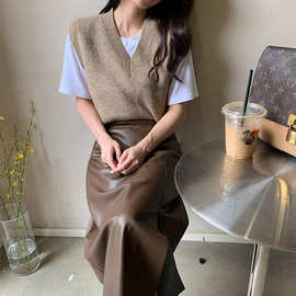 2024秋冬新款高腰中长款开叉气质a字包臀PU皮裙女百搭显瘦半身裙