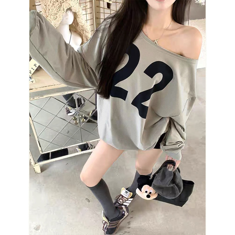 Moses Queen Letter Print American Retro Off-Shoulder Sweatshirt Loose Casual Top Moses Queen Letter Print American Retro Off-Shoulder Sweatshirt Loose Casual Top