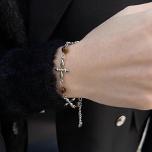 ������ʮ�ּܻ���ʯ�䵭�L���ԭ��С���OӋ����Ů�߼����ִ�