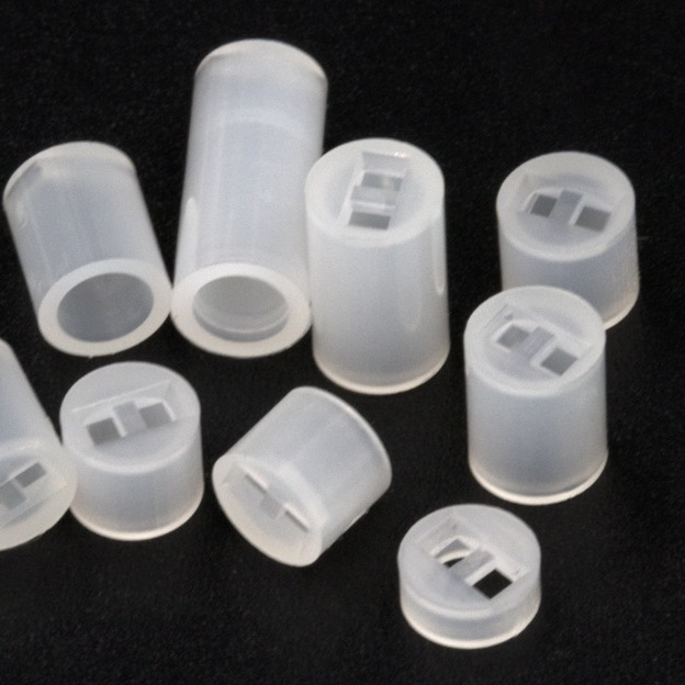 批发供应双孔4x12mm LED隔离柱 间隔柱 发光二极管灯座柱