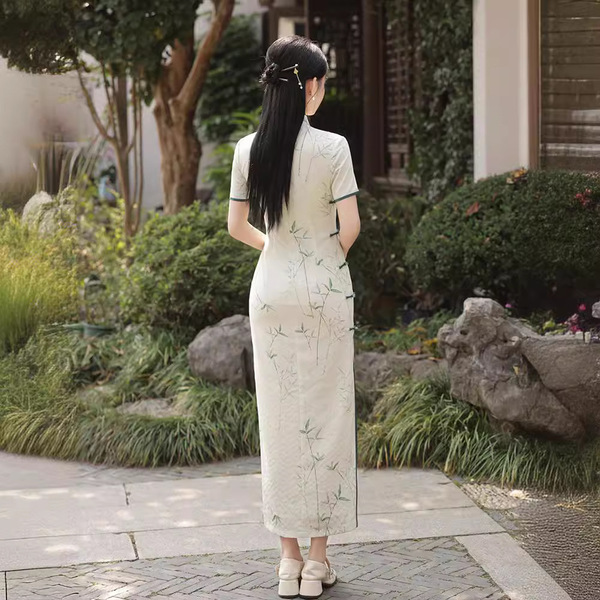 Summer retro cheongsam
