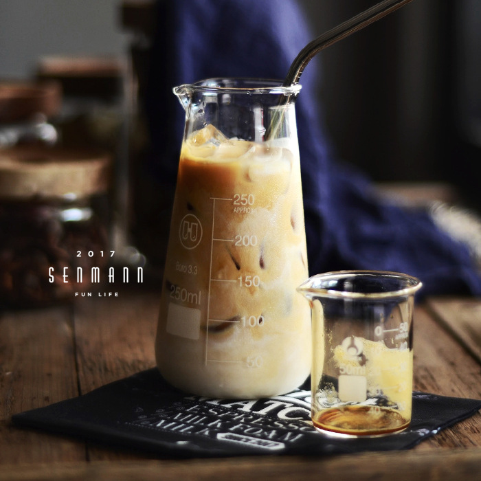 Heat-resistant coffee glass measuring cup, 250 ml