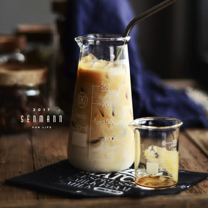 Heat-resistant coffee glass measuring cup, 250 ml