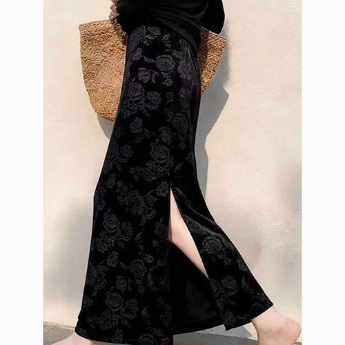 New Chinese Style Niche National Style Semi-Skirt with Embroidery for Autumn and Winter, Slimming New Base Skirt with One-Step Split for Ladies, Bestselling Item