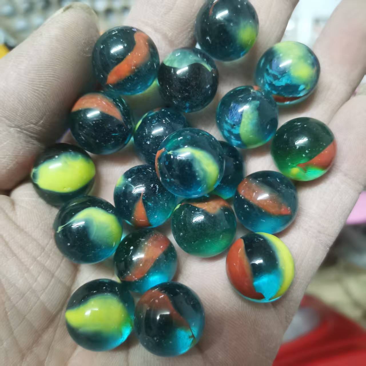 16mm mármoles de vidrio al por mayor juguetes nostálgicos cuentas de vidrio juego de damas tienda binaria de vidrio perlas sueltas bola artesanal