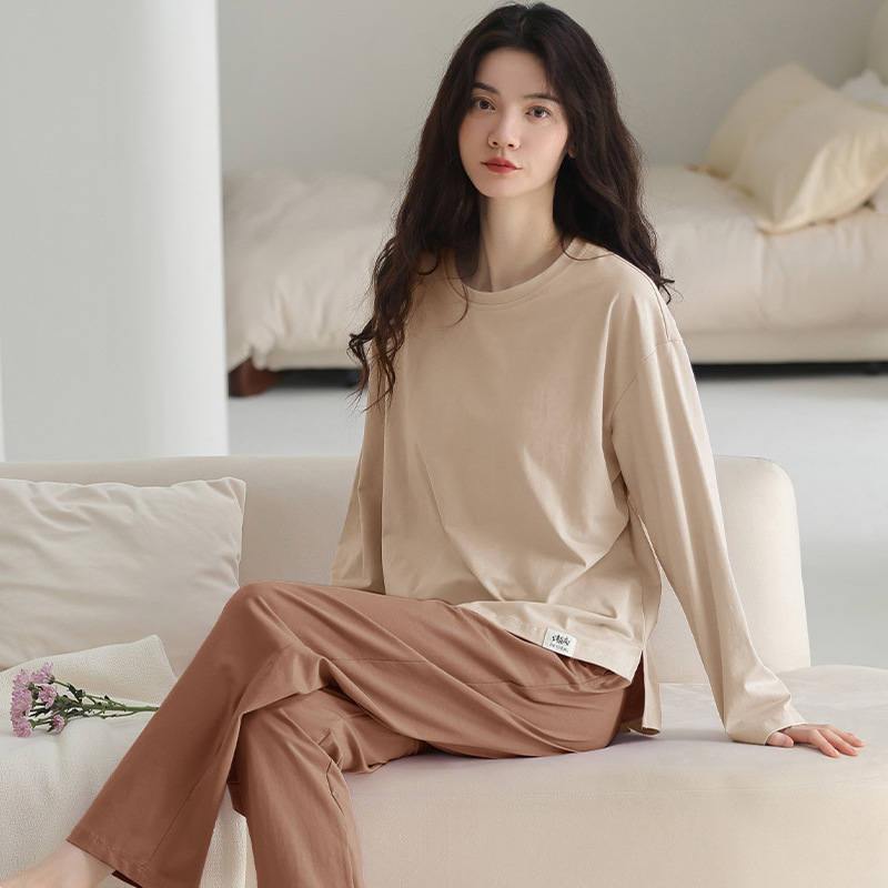 No Need to Wear Intimates with Breast Pads, Women's Autumn and Winter Long-Sleeved Pants, Simple Home Wear Suit, Round Neck Pullover for Women
