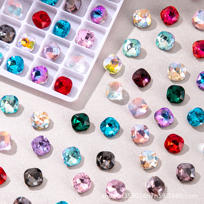 Manicure jewelry multi-section high-quality fat square pointed bottom drill super flash 8MM glass crystal large drill nail pile drill accessories Manicure jewelry multi-section high-quality fat square pointed bottom drill super flash 8MM glass crystal large drill nail pile drill accessories