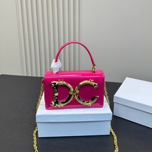 �羳��Ʒ�|DG���������2025�¿�б������μ�ٴ����Q�羳Ů��С