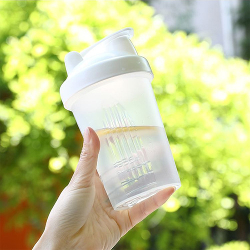 Shake Cup Outdoor Sports Fitness Water Bottle Protein Powder Smoothie Mixer Cup Large Capacity Plastic Cup with Custom Logo