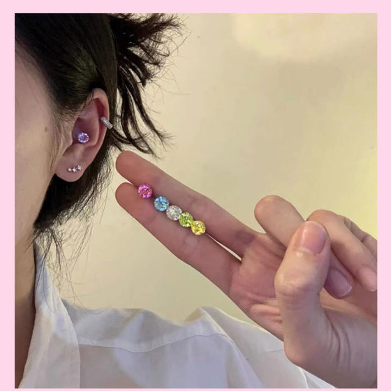 Flash Huanzi Earrings Medical Titanium Steel Color All-match Anti-allergic Cochlear Ear Bone Nail Anti-allergic Earrings